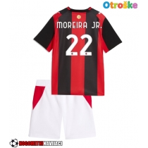 Otroške Nogometnih dresov AC Milan Diego Moreira #22 Domači 2026-27 Kratki rokavi (+ hlače)
